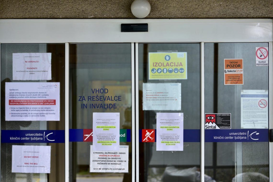 Golobič ne vidi razlogov za odstop s položaja generalnega direktorja UKC Ljubljana
