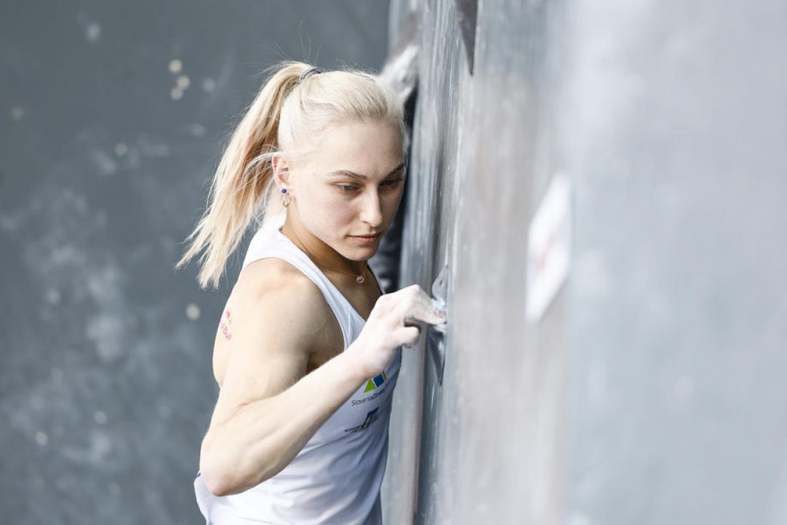 Janja Garnbret in Luka Potočar v finalu Edinburgha