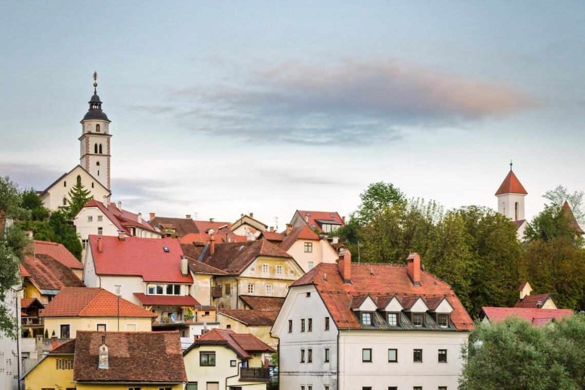 Mestna občina Kranj odslej z ločenim vhodom za stranke občine