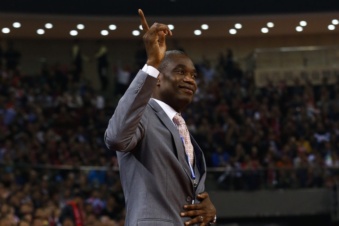Mutombo se spopada z možganskim tumorjem