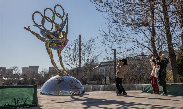 IO OKS pestro o decembrski volilni skupščini OKS