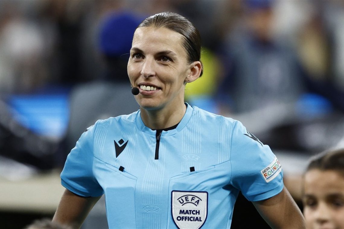 Stephanie Frappart piše sodniško zgodovino svetovnih prvenstev