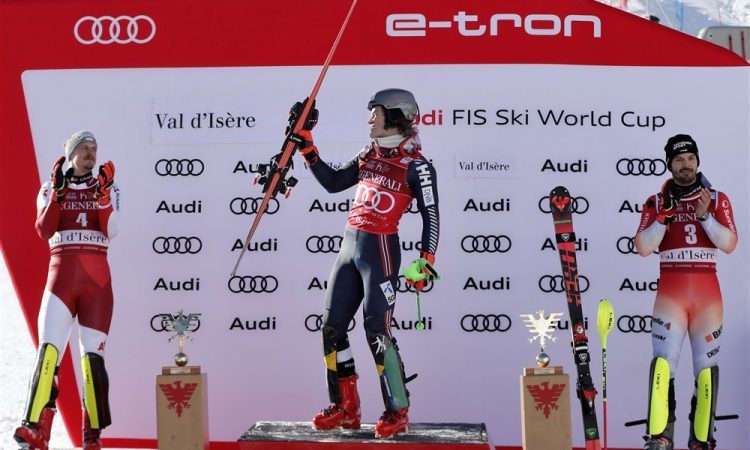 Lucas Braathen zmagovalec uvodnega slaloma, Slovenca daleč od finala