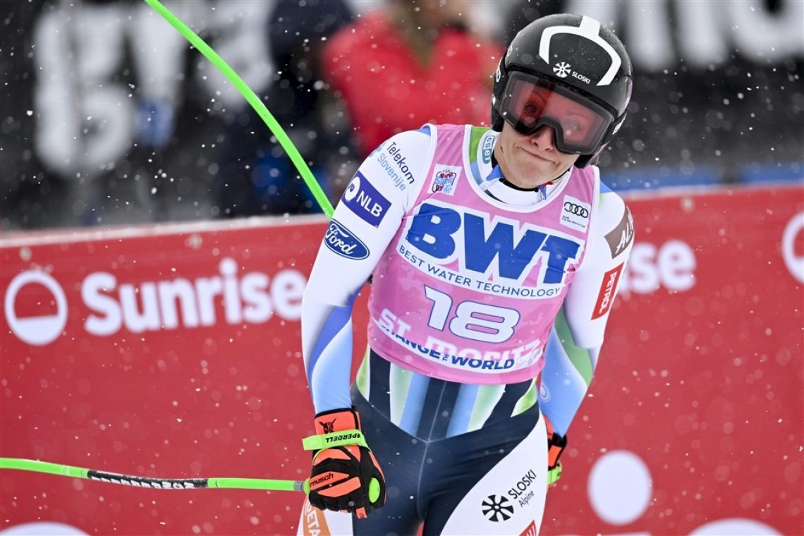 Ilka Štuhec v slabih razmerah iztržila 12. mesto