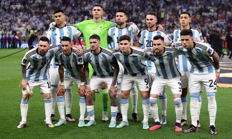 Raper Drake stavil milijon dolarjev na Argentino