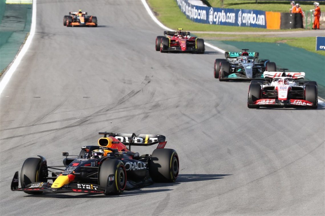 Formula 1 bo omejila politična sporočila voznikov