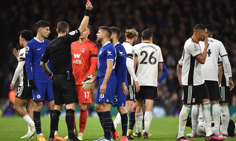 Joao Felix ob debiju za Chelsea takoj z rdečim kartonom