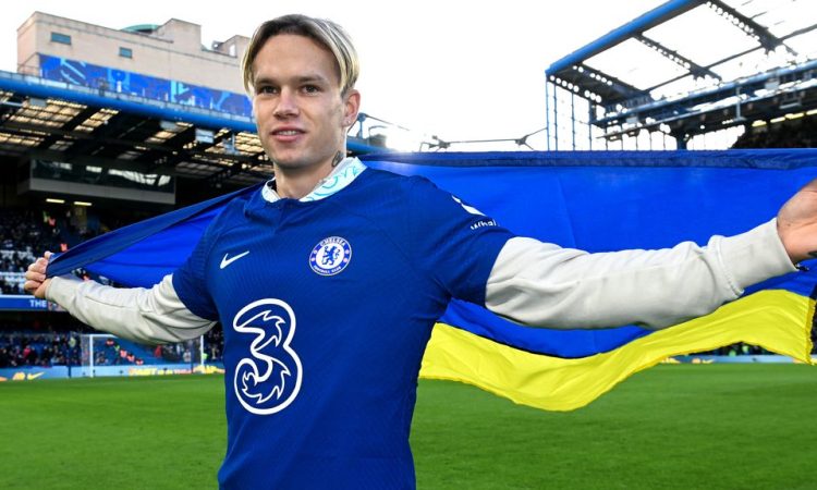 Chelsea za 70 milijonov evrov pripeljal Mudrika