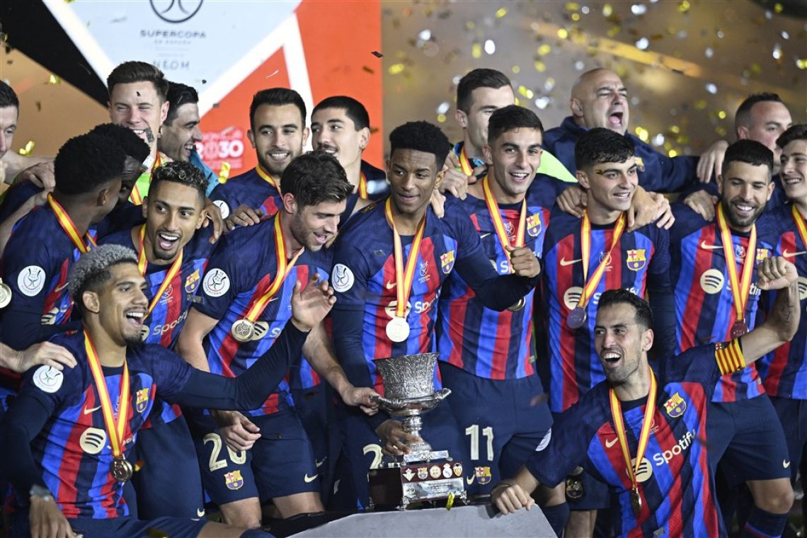 Barcelona brez večjih težav do 14. superpokalnega naslova