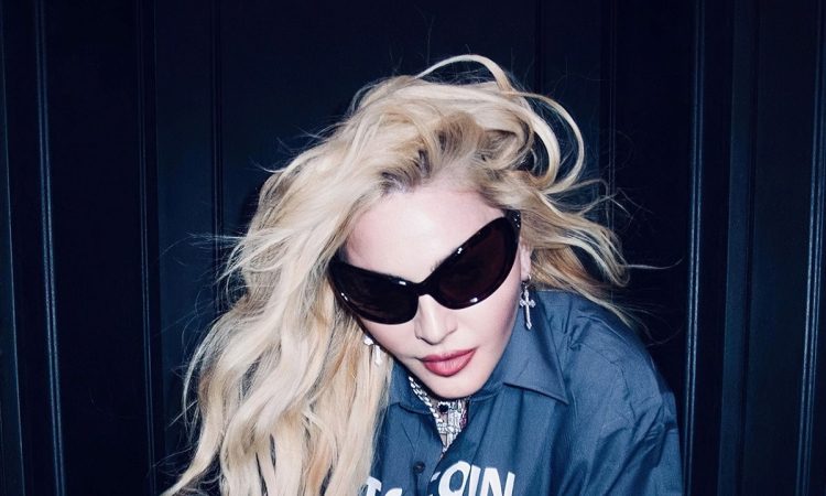 Madonna bo 40-letnico glasbene kariere obeležila s svetovno turnejo