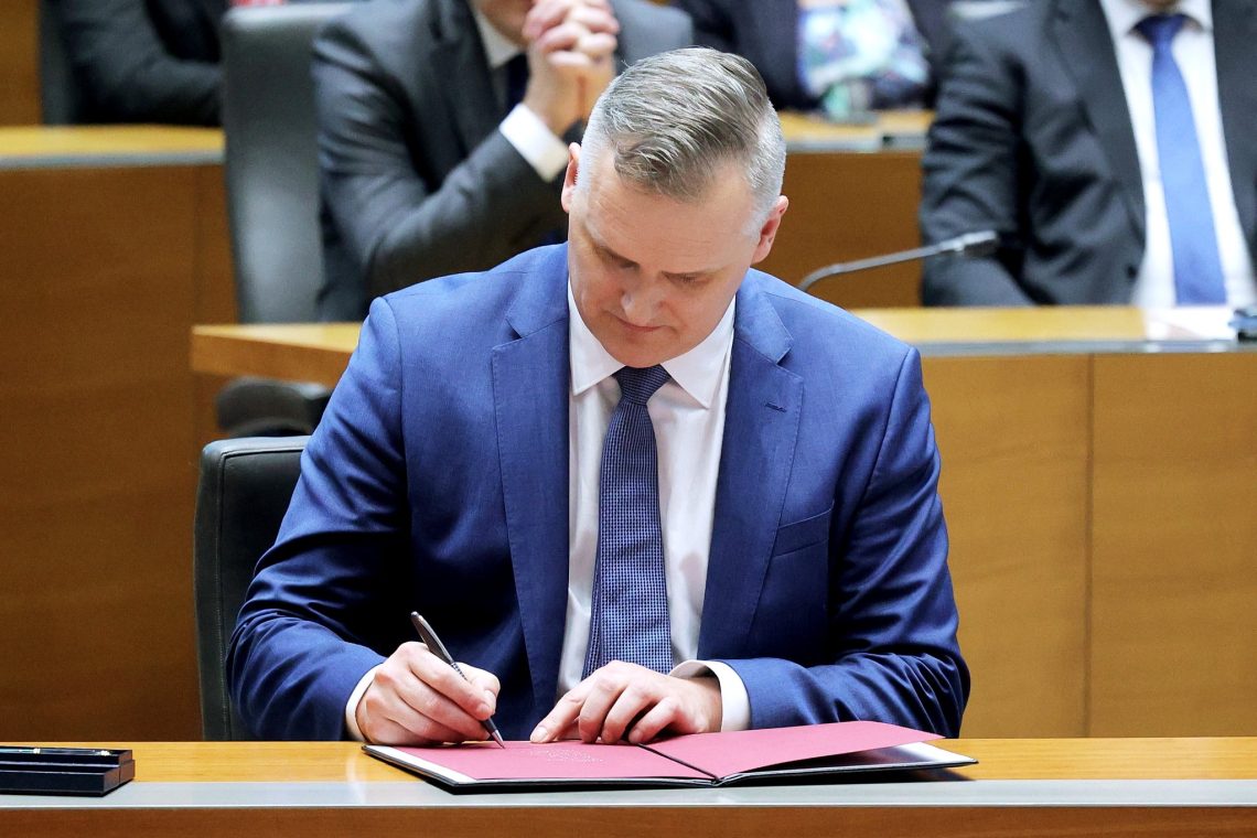 Vlada prikimala dvema sistemskima zakonoma za pospešitev zelenega prehoda 