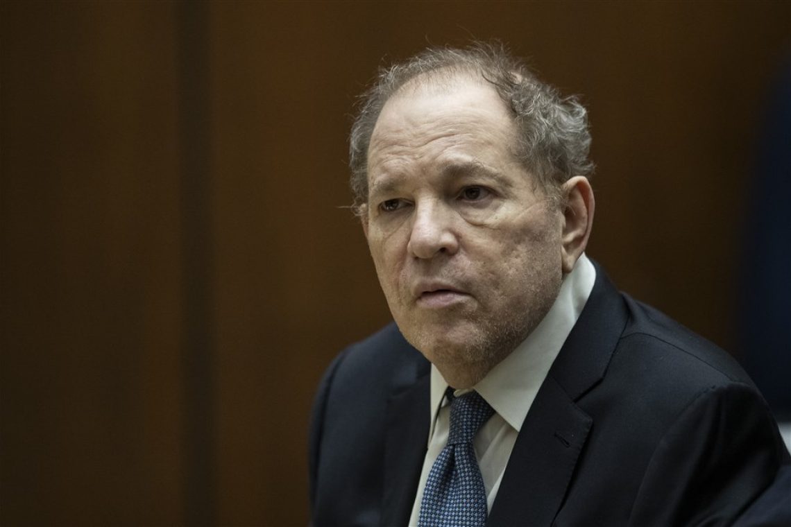 Harvey Weinstein v Los Angelesu zaradi posilstva obsojen na 16 let zapora