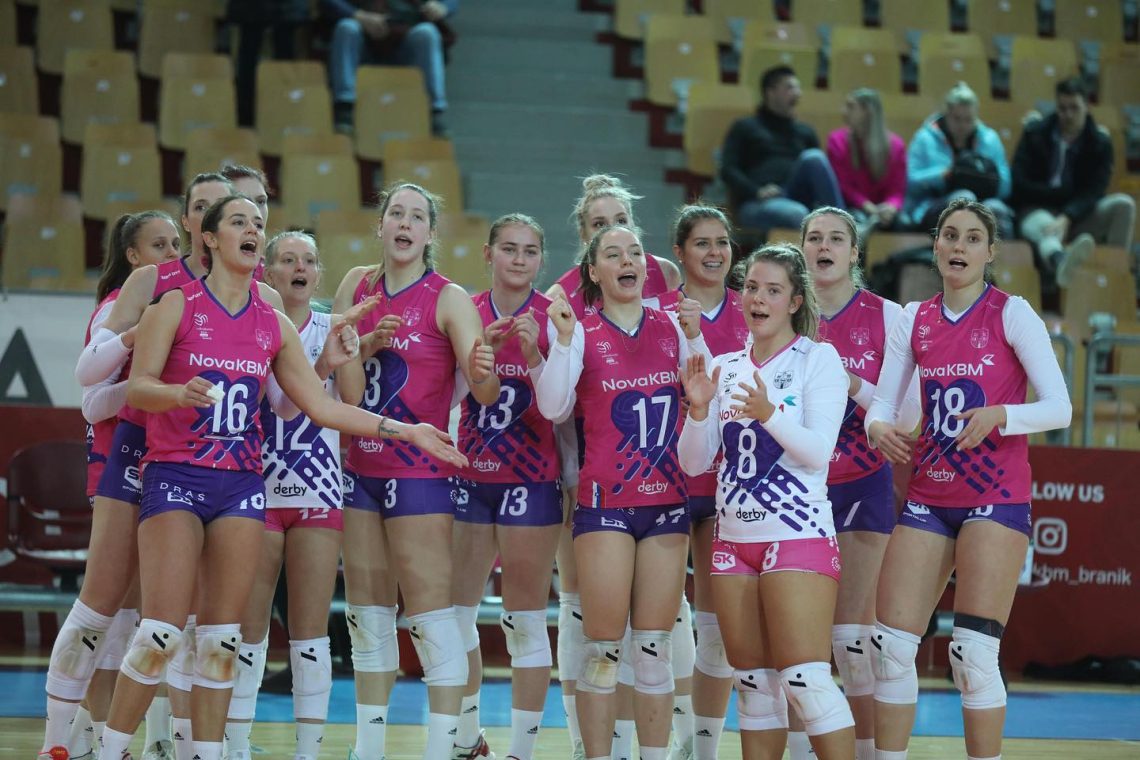 Nova KBM Branik - Calcit Volley 3:2