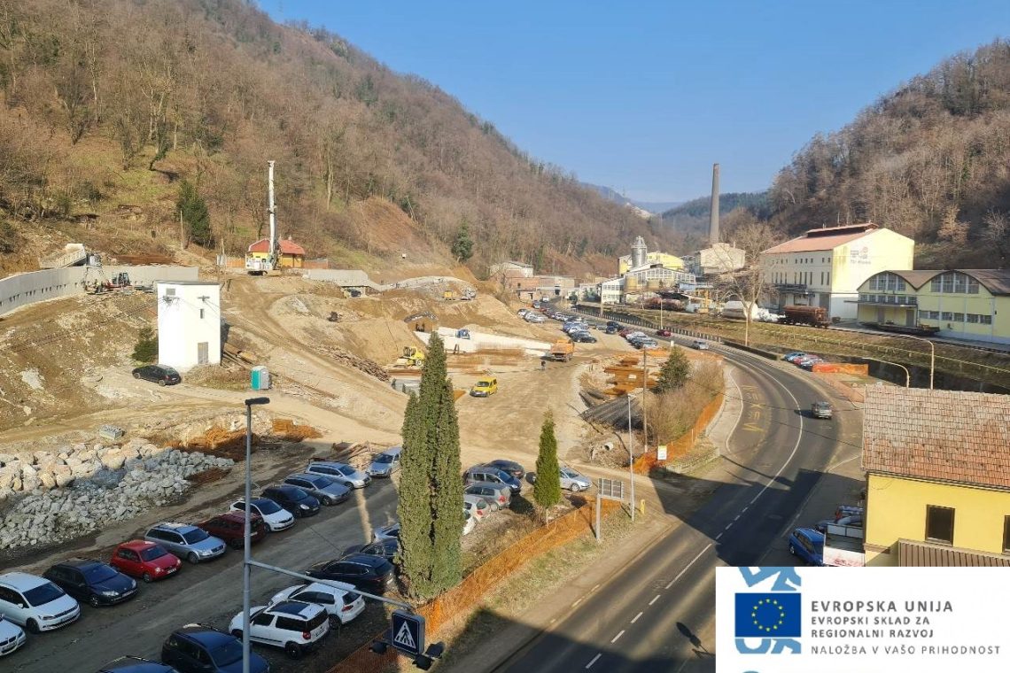 Pri urejanju nove obrtno-industrijske cone v Hrastniku kmalu rušenje zadnjega starega objekta 