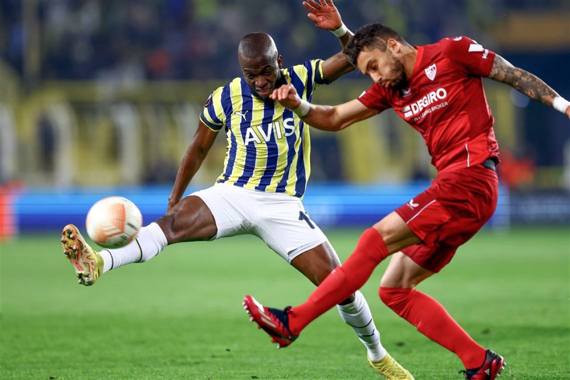 Fenerbahče Mihe Zajca izpadel, rdeči vragi slavili še v Sevilli 