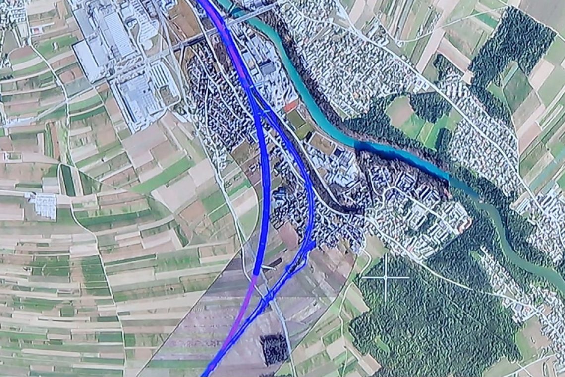Krajane Orehka razburila načrtovana sprememba trase železnice