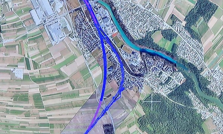 Krajane Orehka razburila načrtovana sprememba trase železnice