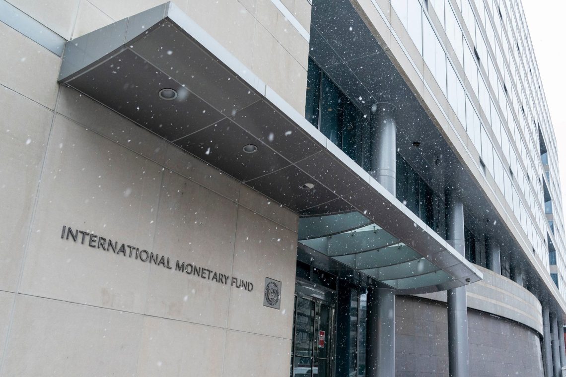 Znane bodo najnovejše gospodarske napovedi IMF
