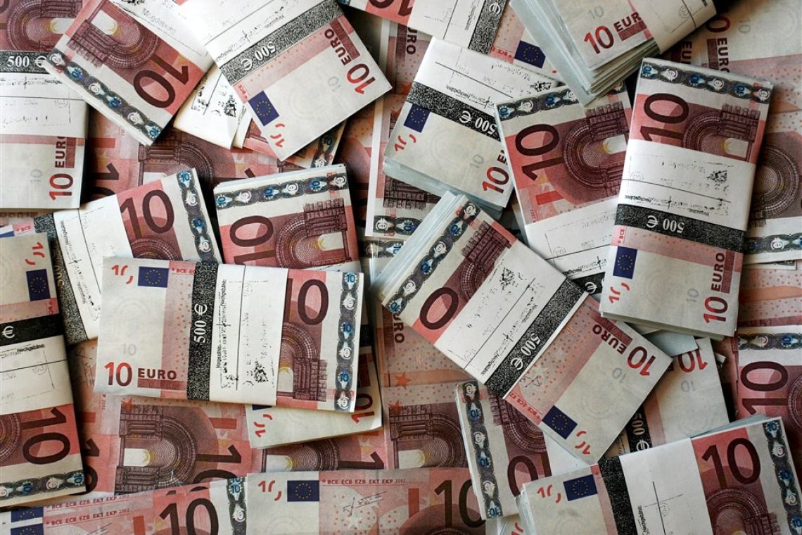 Dvig plač načrtuje več kot četrtina delodajalcev 