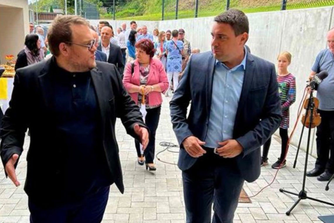 Z ministrom Maljevcem namenu predali oskrbovana stanovanja