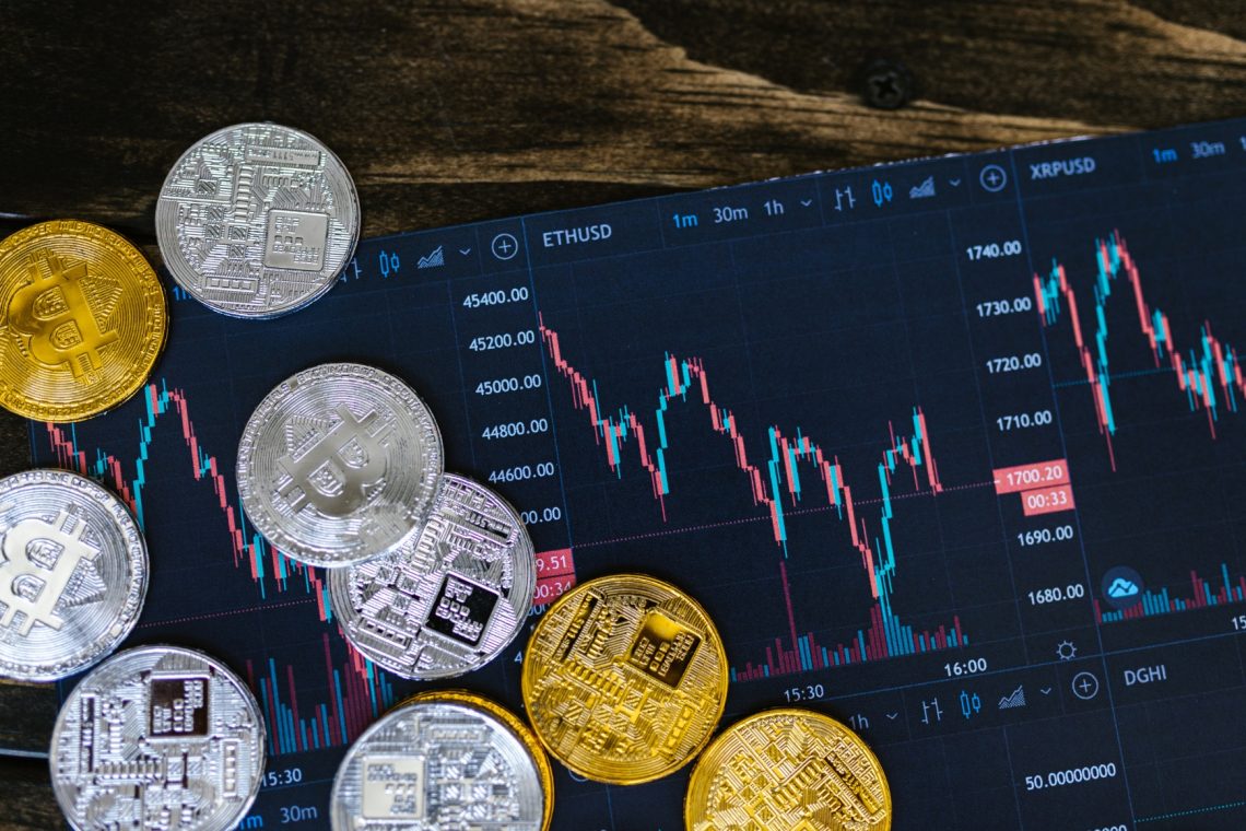 SI-CERT opozarja pred prevarami s kriptovalutam