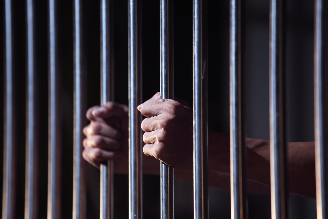 Strelec iz okolice Kopra spet v priporu