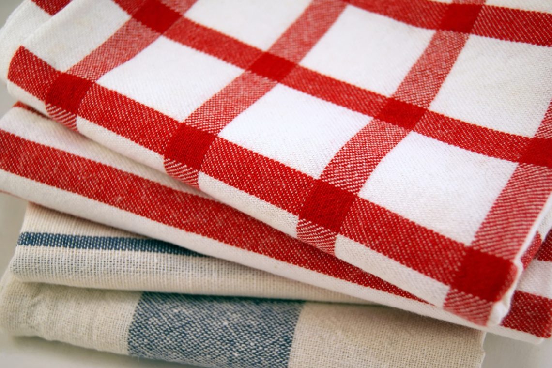 Kako najlažje odstraniti madeže s kuhinjskih krp?