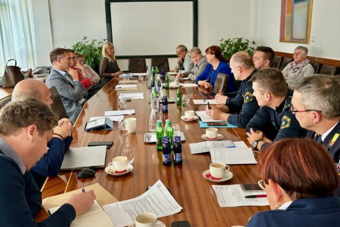 Nad vandalizem z večjim nadzorom kritičnih točk v mestu 