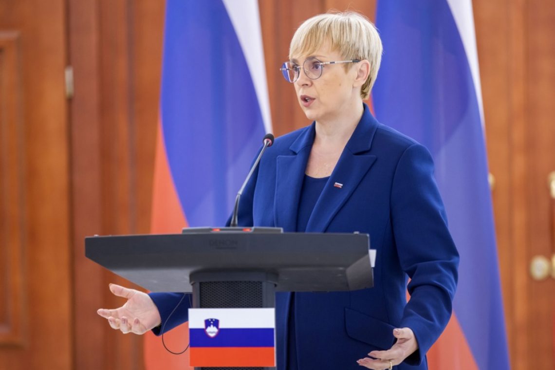 Predsednica republike na silvestrovo poudarila pomen tistih, ki pomagajo drugim