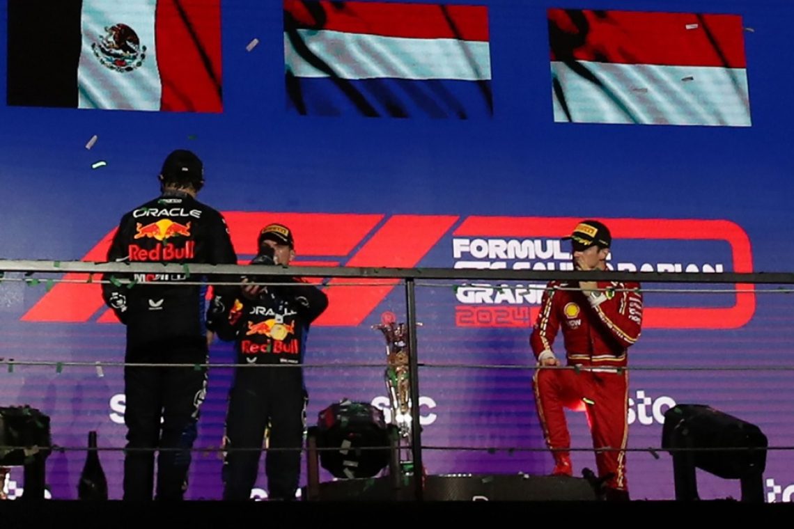 Znova dominacija Red Bulla, nova zmaga Verstappna