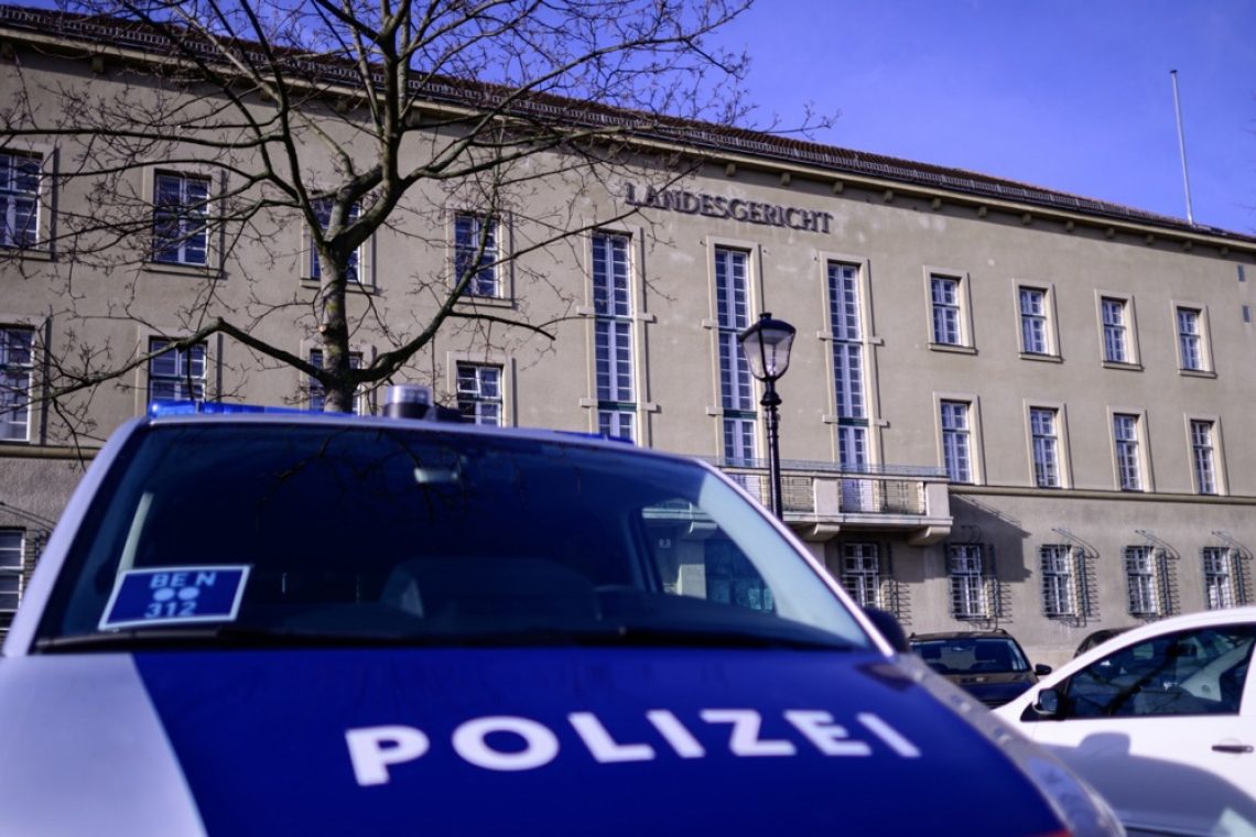 Rusko obdarovanje dunajskih policistov sprožilo odziv odgovornih