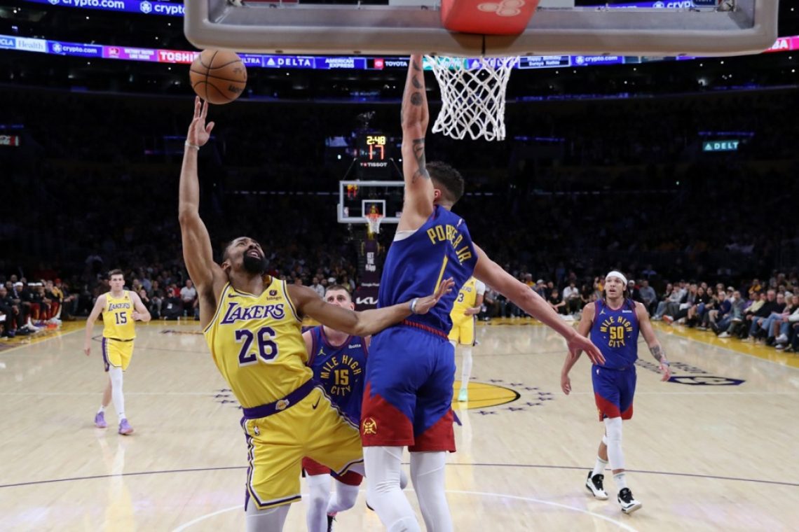 Dončiću bo pod obročema znova pomagal Dinwiddie
