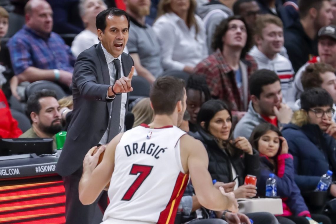 Goran Dragić se v velikem slogu poslavlja od košarke