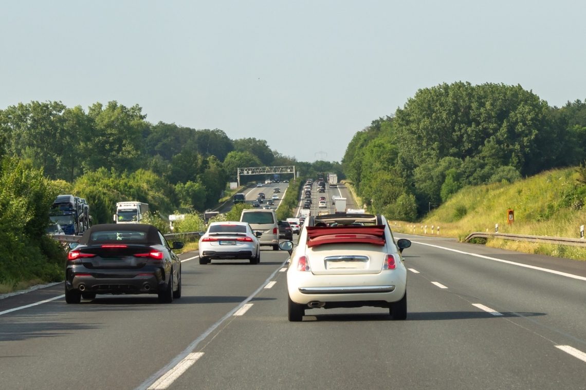 Povečan promet bo na avtocestah vztrajal tudi jeseni