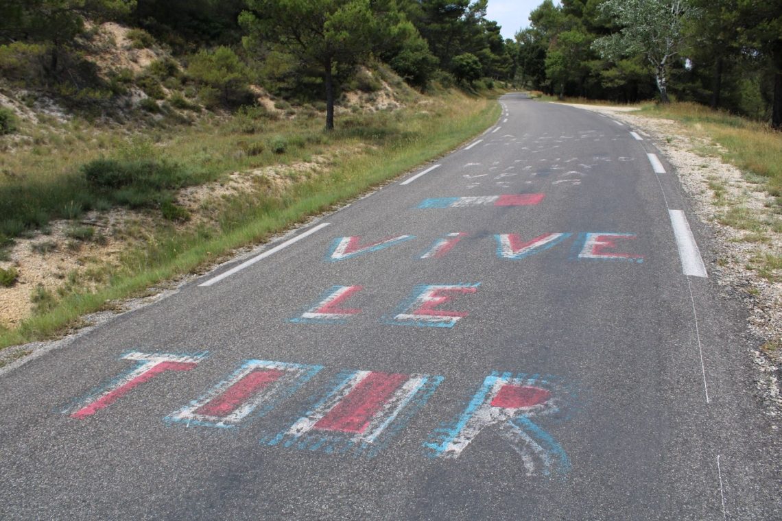 Se Tour de Franceu obeta avgustovski termin?