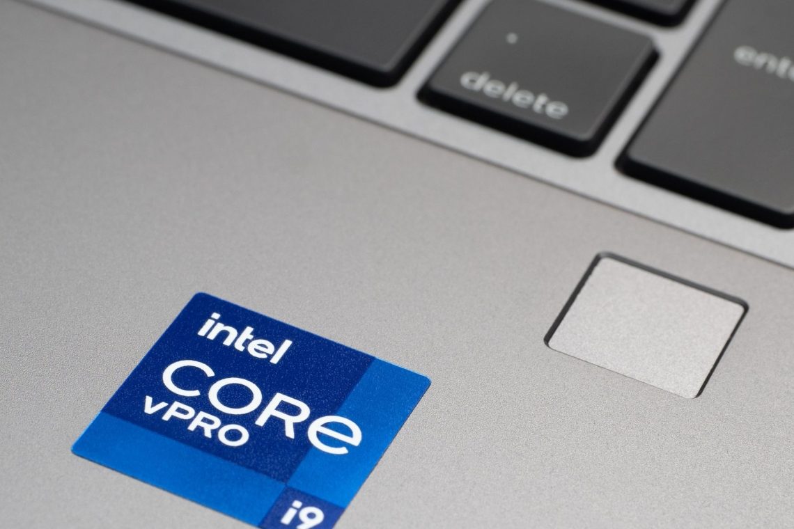 Intel za dve leti prestavil gradnjo tovarn v Nemčiji in na Poljskem
