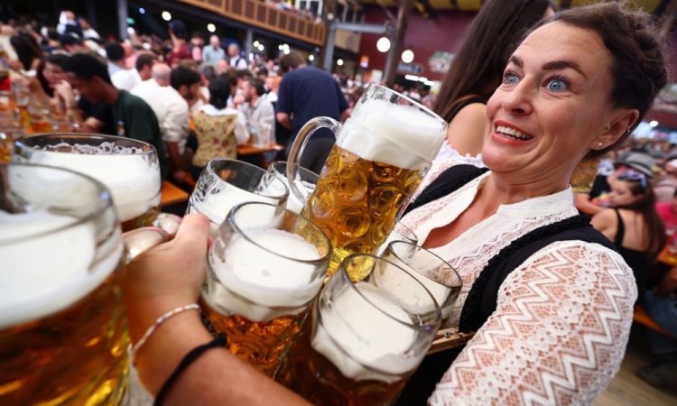 V Münchnu se je začel sloviti Oktoberfest