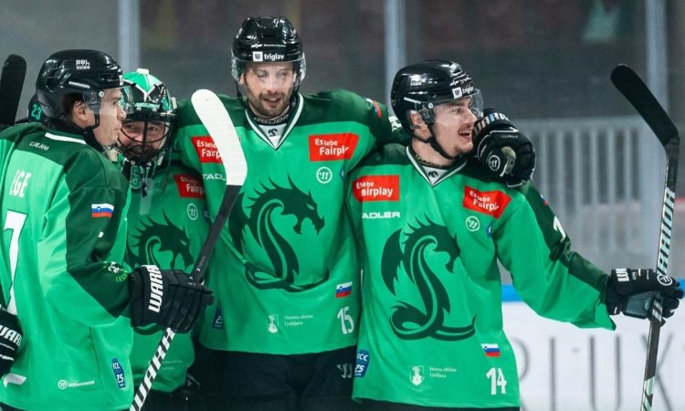 Hokejisti Olimpije uspešni tudi v Celovcu