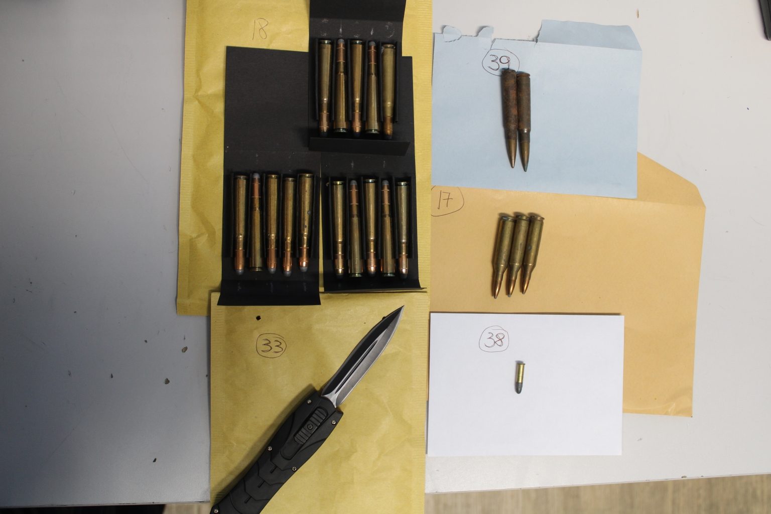 Policisti v Slovenj Gradcu zasegli prepovedane droge pri 58-letnem moškem