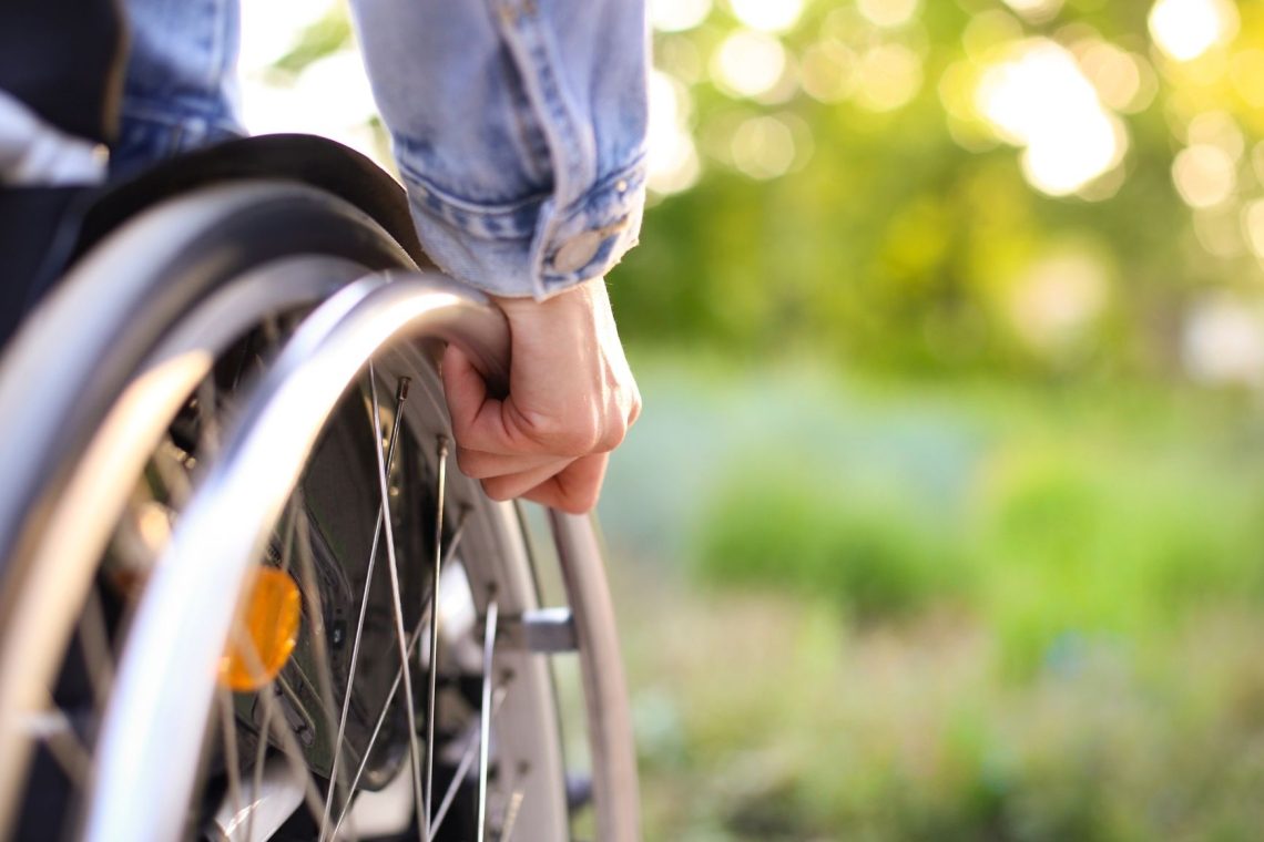 Članice EU prižgale zeleno luč evropski kartici ugodnosti za invalide