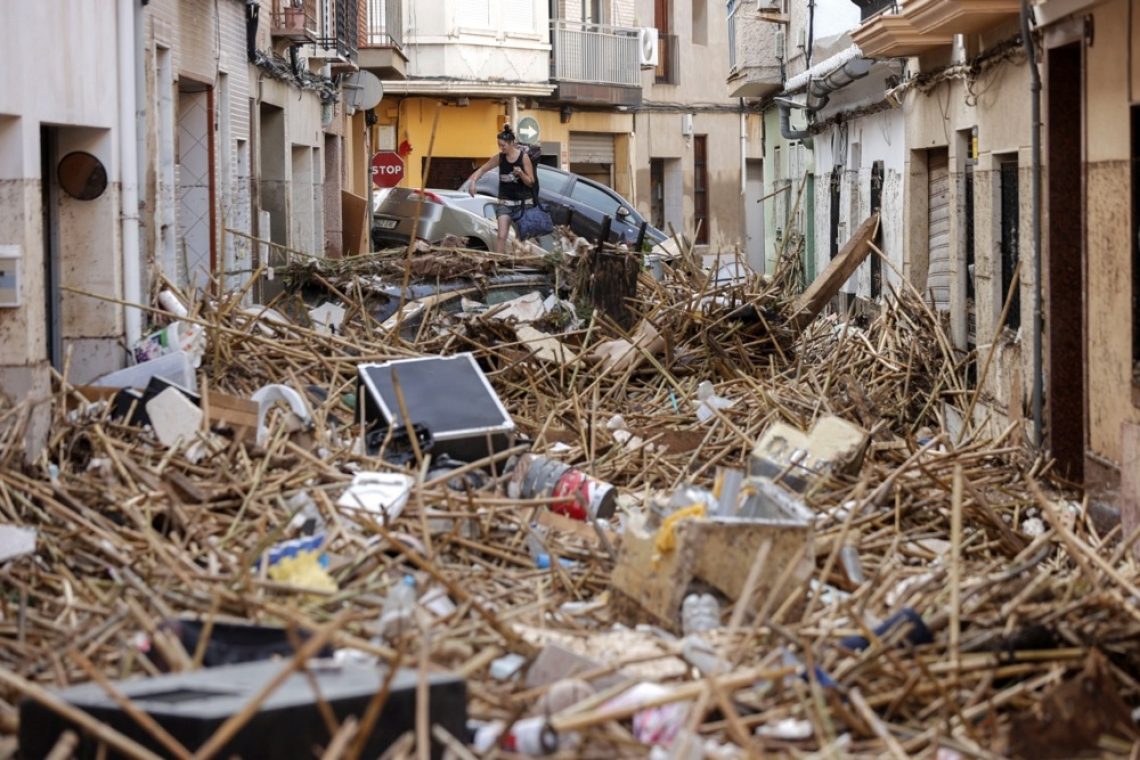 Število smrtnih žrtev poplav v Španiji narašča