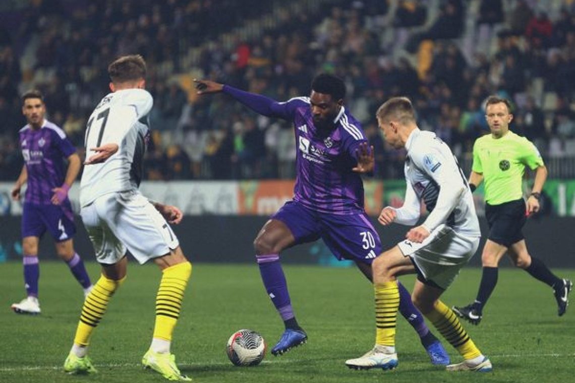 Nogometaši Maribora so premagali Kalcer Radomlje z 1:0