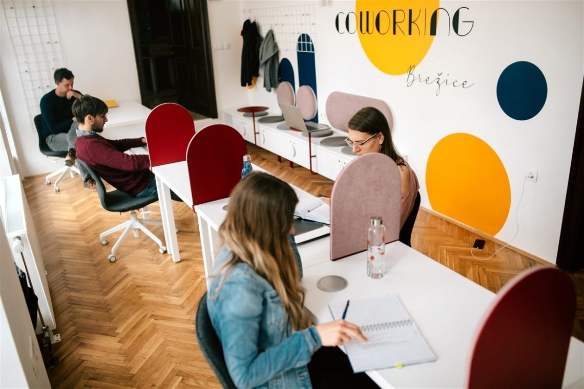 Coworking prostor v Brežicah ponuja podporno okolje za podjetnike in samostojne ustvarjalce