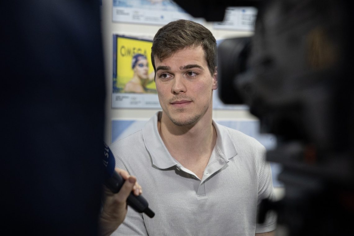 Stevens zaradi neurejenega statusa končal športno pot