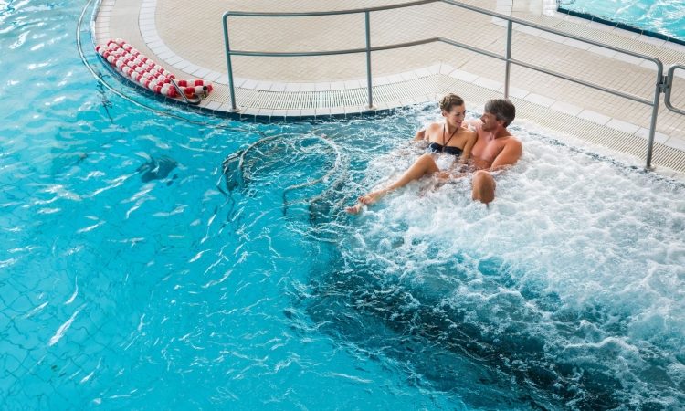 Rimske terme poslej samo za starejše od 14 let