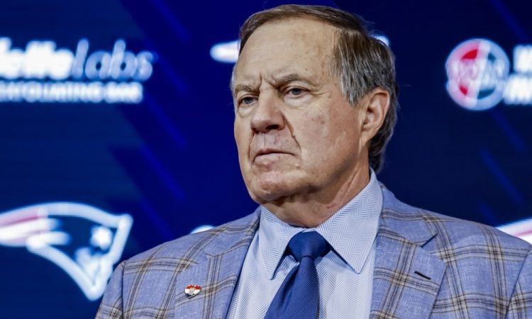 Belichick po novem univerzitetni trener