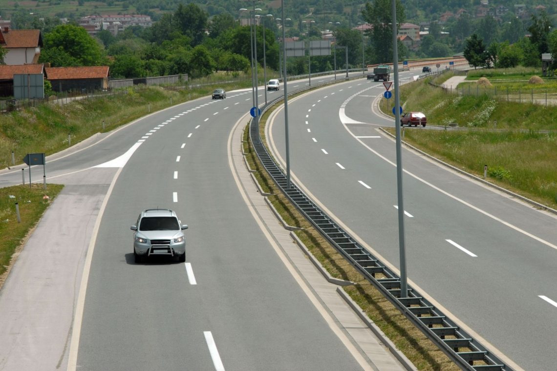 Honda in Nissan naj bi bila v začetni fazi pogovorov o združitvi