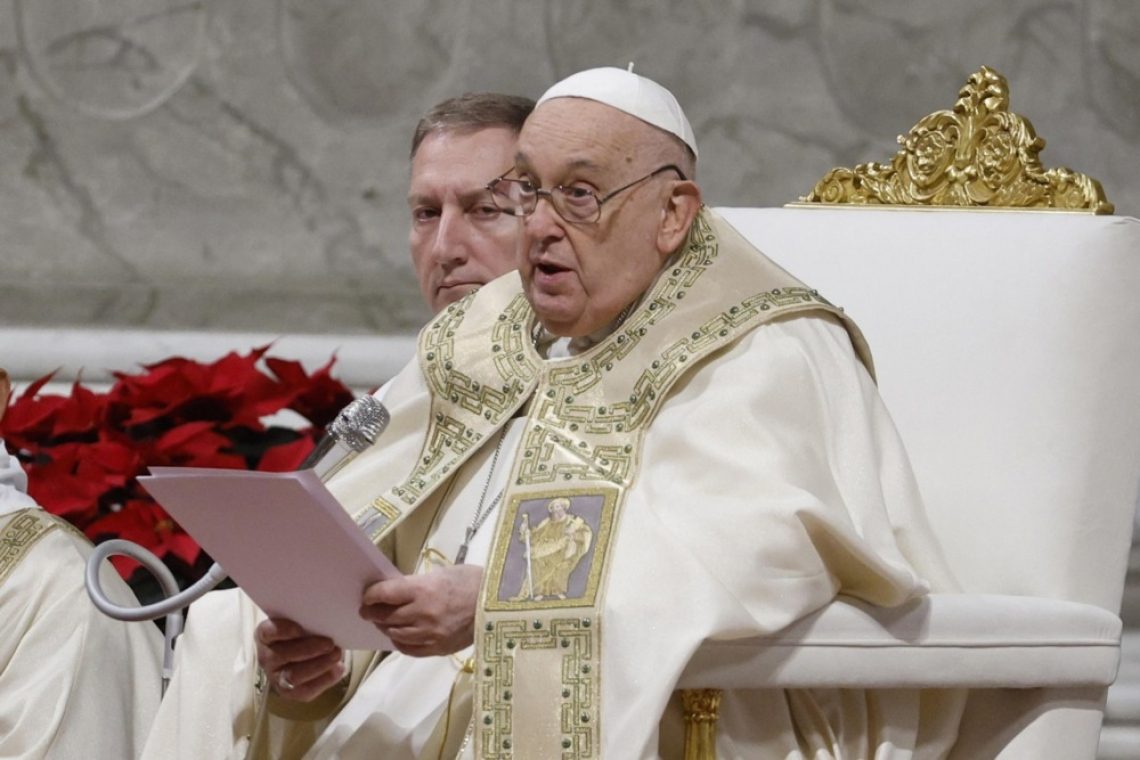 Papež v božičnem nagovoru pozval h končanju spopadov