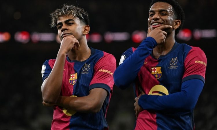 Barcelona v el clasicu do španskega superpokala