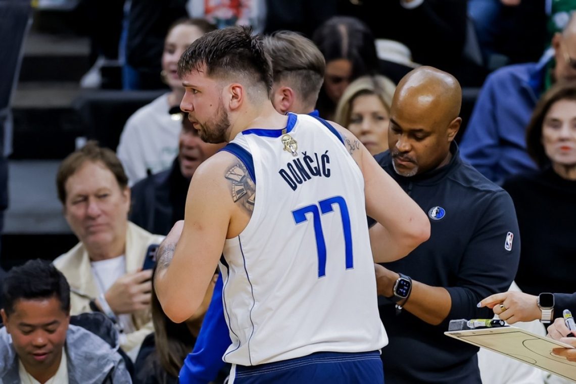 Luka Dončić naj bi ponoči prvič zaigral za LA Lakers
